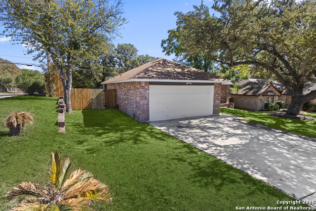 Image 3 of 32 For 7450 Silent Cloud