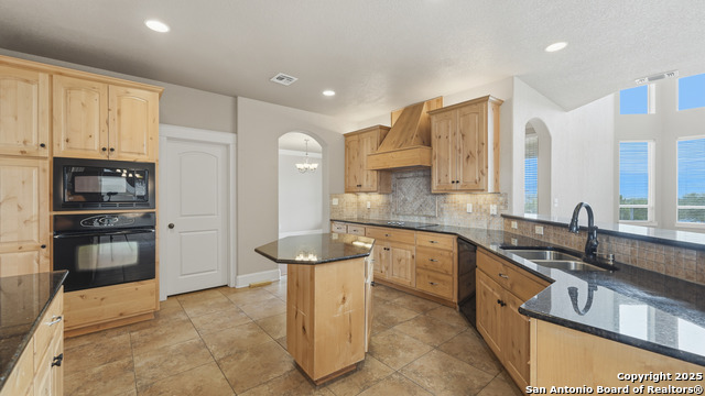 Image 13 of 39 For 1940 Split