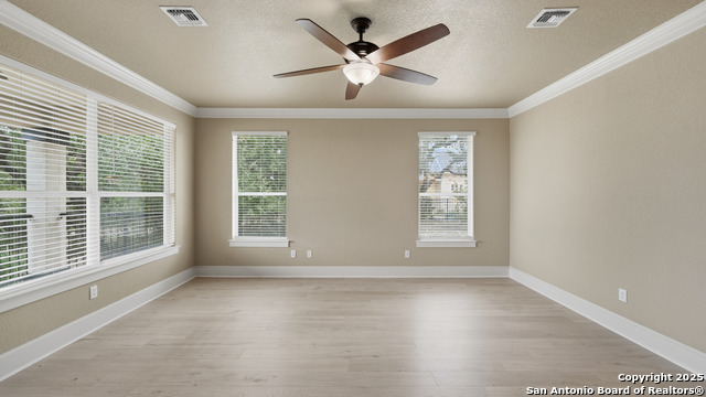 Image 21 of 39 For 1940 Split