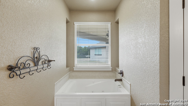 Image 25 of 39 For 1940 Split