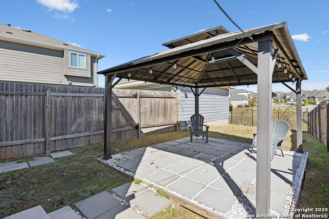 Listing photo id 29 for 2939 Brand Iron Dr