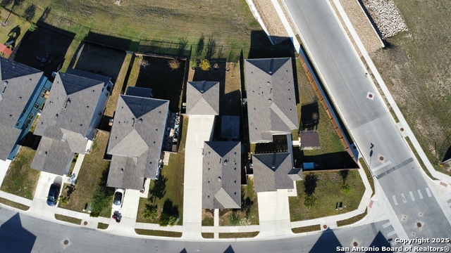 Listing photo id 37 for 2939 Brand Iron Dr