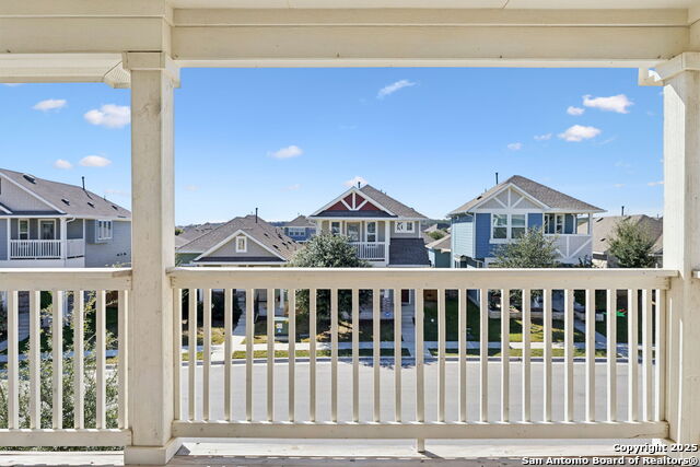 Listing photo id 3 for 2939 Brand Iron Dr