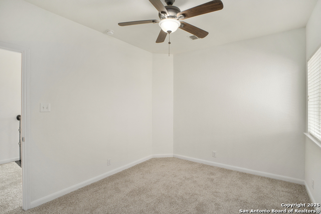 Image 19 of 32 For 8511 Ivy Curl