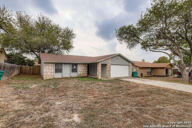 Image 2 of 28 For 714 Dana