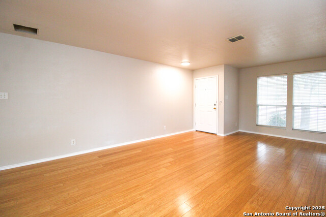 Image 4 of 48 For 9706 Battle Pass