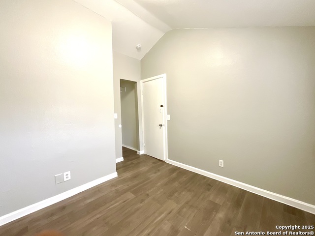 Image 14 of 21 For 602 Lovett Ave 2