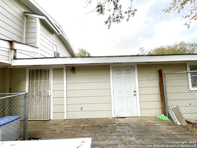 Image 21 of 21 For 602 Lovett Ave 2