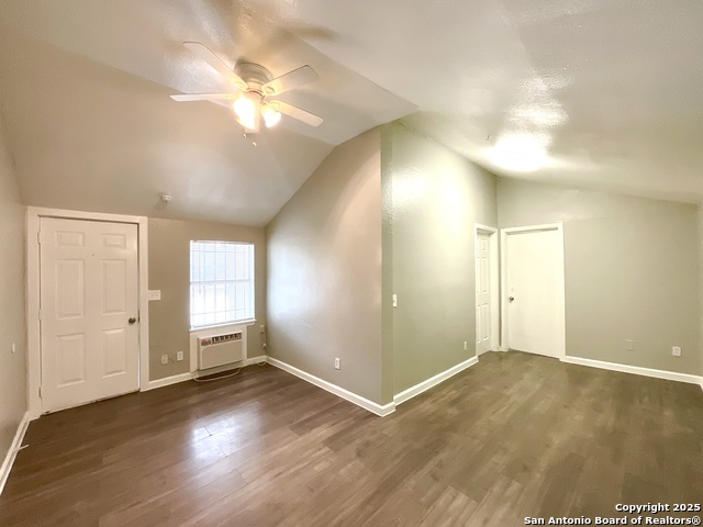 Image 4 of 21 For 602 Lovett Ave 2