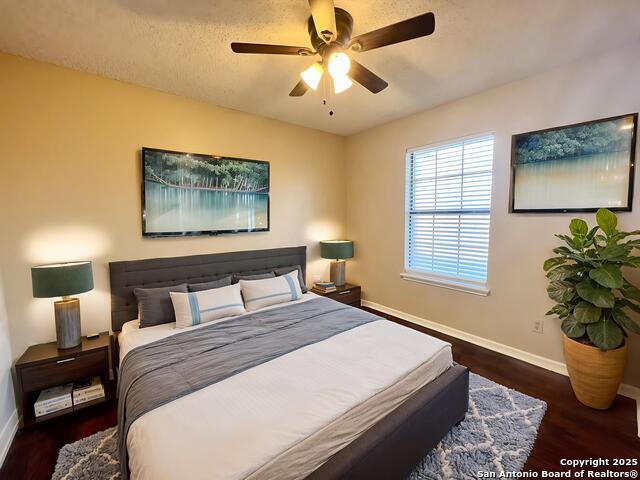 Image 9 of 19 For 4545 Hoeneke St  103