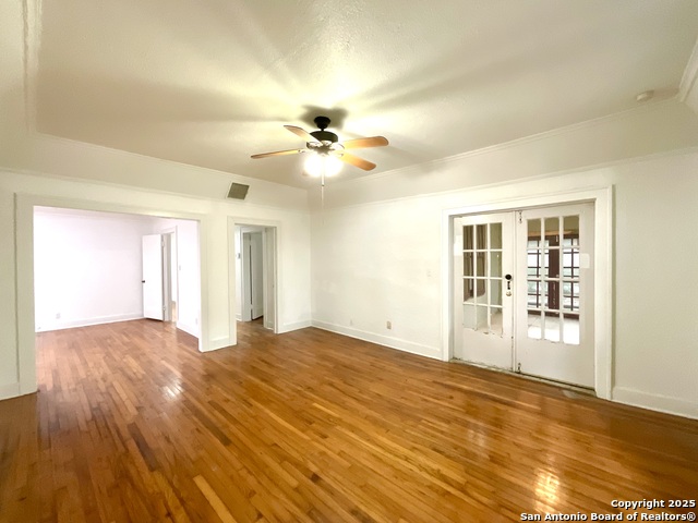 Image 31 of 40 For 1743 Summit Ave W 1