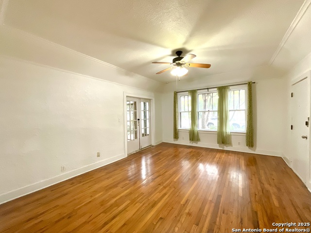 Image 34 of 40 For 1743 Summit Ave W 1