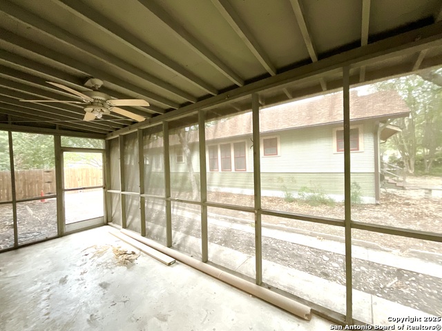 Image 8 of 40 For 1743 Summit Ave W 1