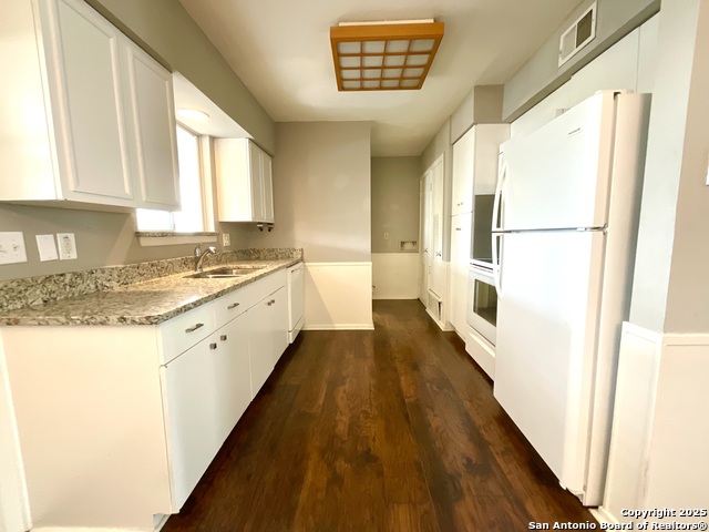 Image 12 of 25 For 103 Silver Sands W 103