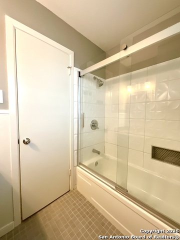 Image 14 of 25 For 103 Silver Sands W 103