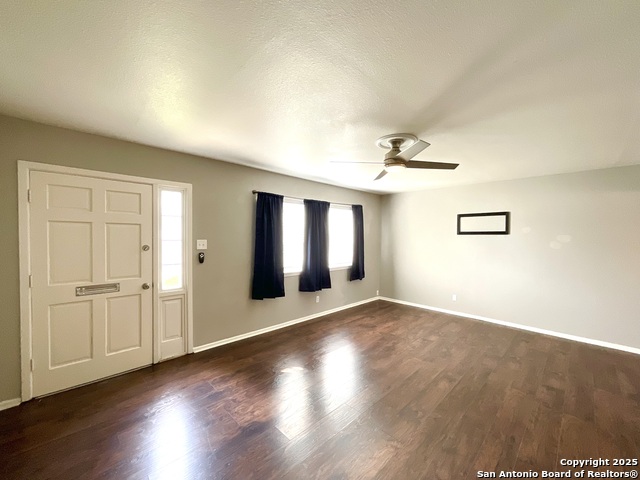 Image 4 of 25 For 103 Silver Sands W 103