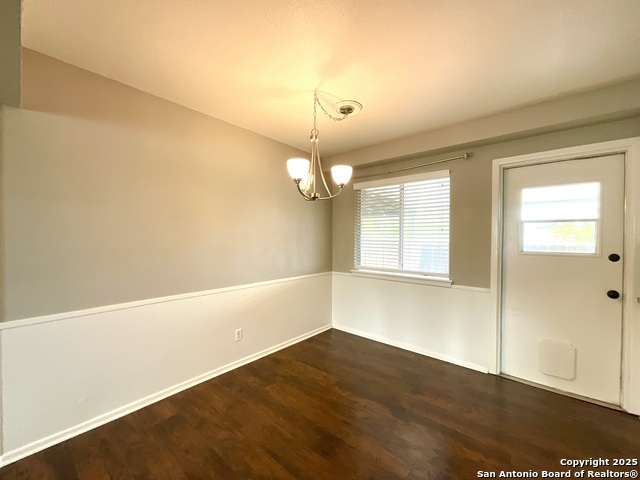 Image 7 of 25 For 103 Silver Sands W 103