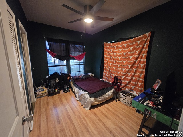 Image 15 of 21 For 1806 Santa Anna St