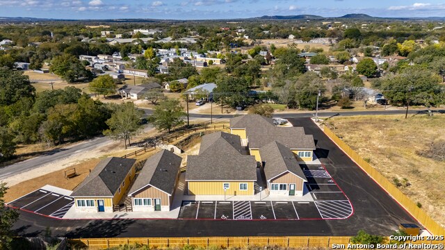 Image 12 of 30 For 705 Fifth  B