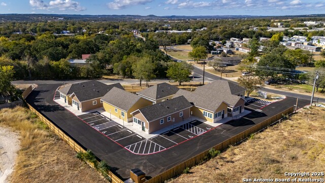 Image 15 of 30 For 705 Fifth  B