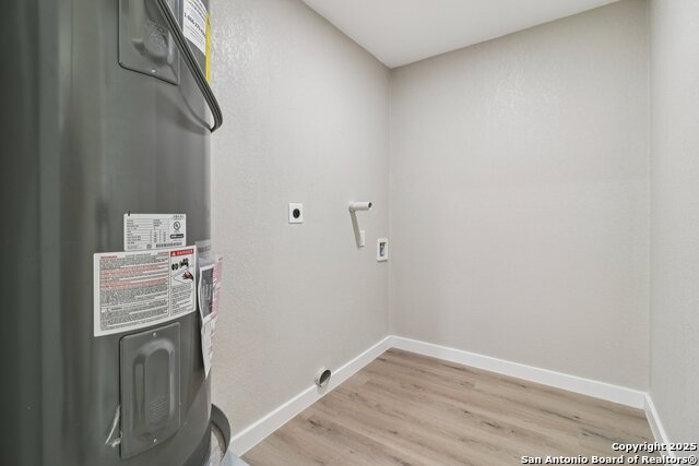 Image 16 of 38 For 318 Trafalgar