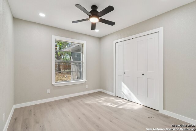 Image 19 of 38 For 318 Trafalgar