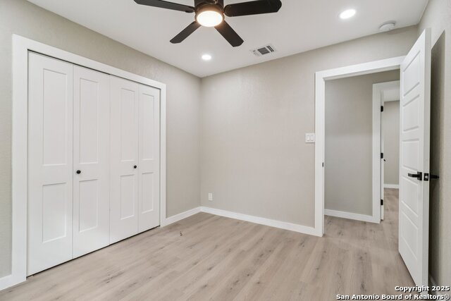 Image 20 of 38 For 318 Trafalgar