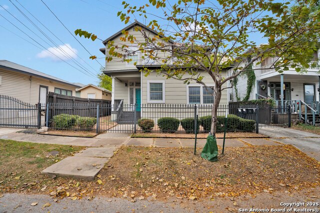 Image 2 of 11 For 618 Atlanta St 1