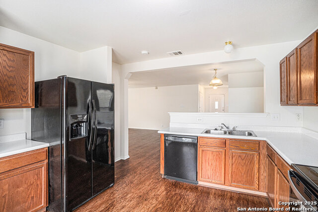 Image 8 of 15 For 122 Mallow