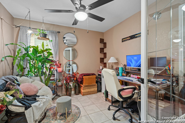 Image 10 of 24 For 11134 Charismatic