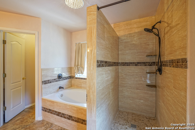 Listing photo id 27 for 21111 Encino Ash