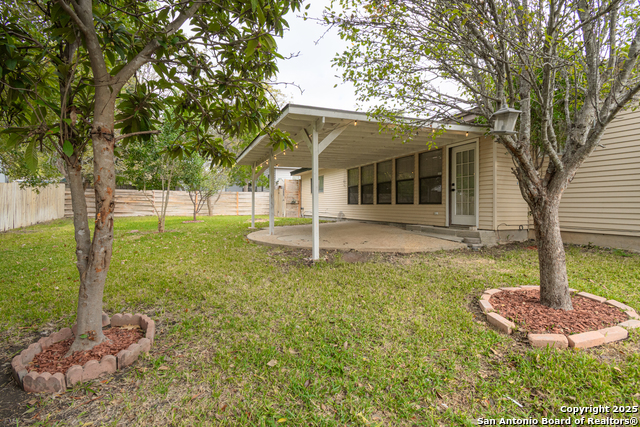 Image 10 of 47 For 12605 Moss Hollow