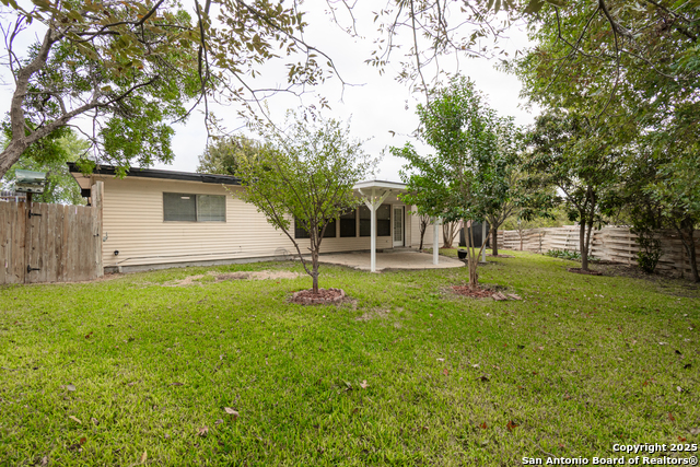 Image 11 of 47 For 12605 Moss Hollow