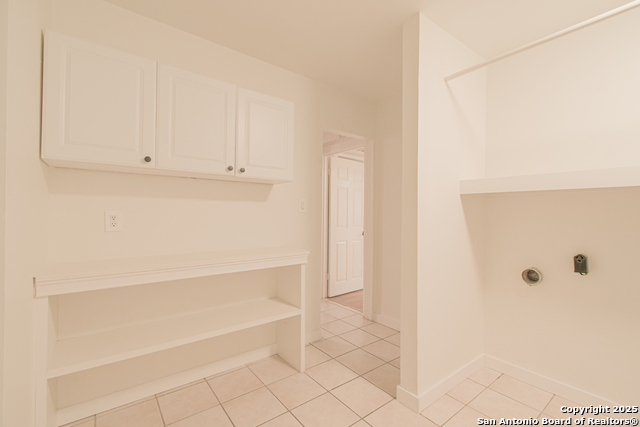 Image 19 of 47 For 12605 Moss Hollow