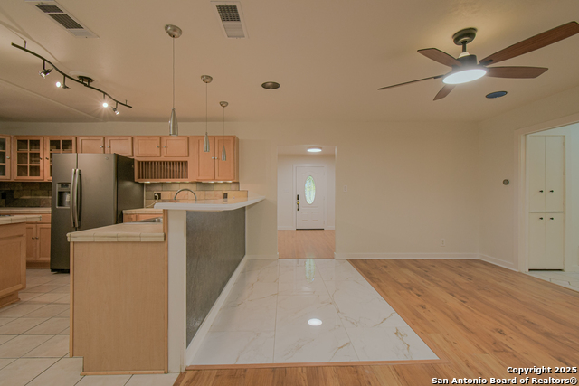 Image 40 of 47 For 12605 Moss Hollow