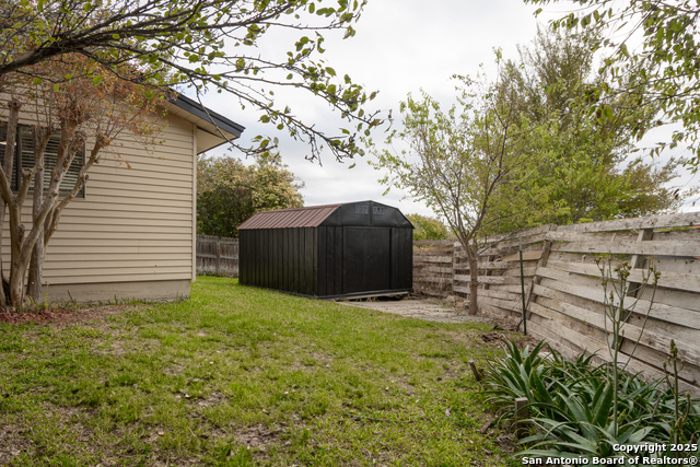 Image 9 of 47 For 12605 Moss Hollow