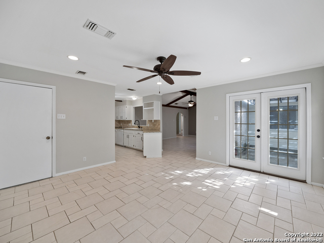 Image 18 of 41 For 2418 Rockaway Ln