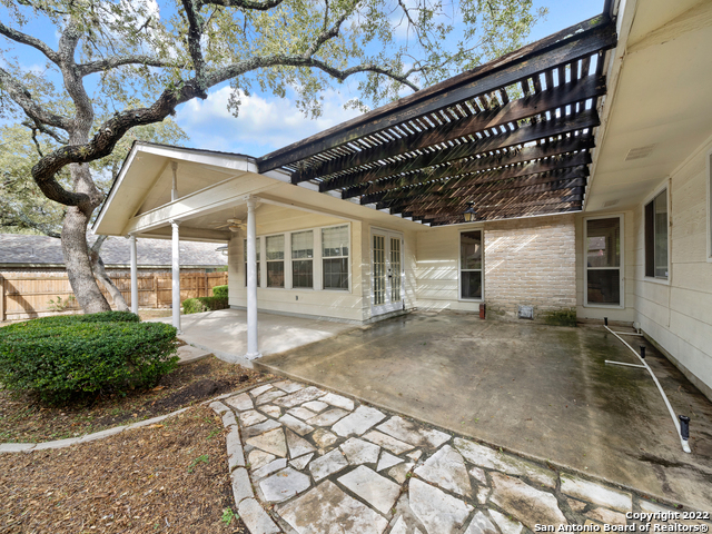 Image 36 of 41 For 2418 Rockaway Ln