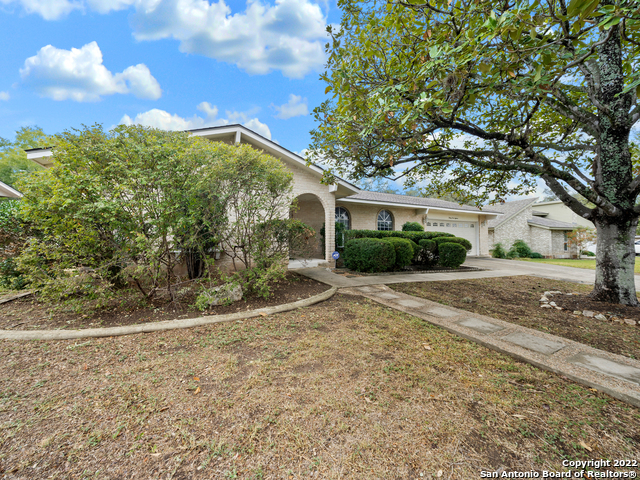 Image 4 of 41 For 2418 Rockaway Ln