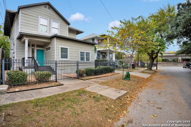Details for 618 Atlanta St  2, San Antonio, TX 78212