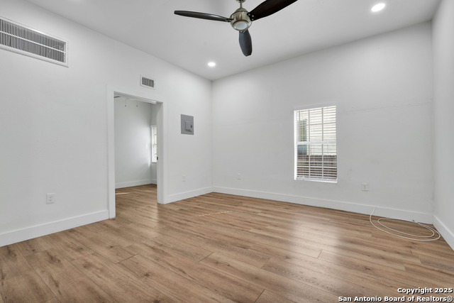 Image 5 of 14 For 618 Atlanta St  2