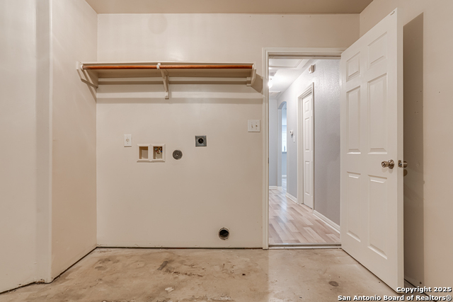 Image 29 of 32 For 5719 Hickory Cyn