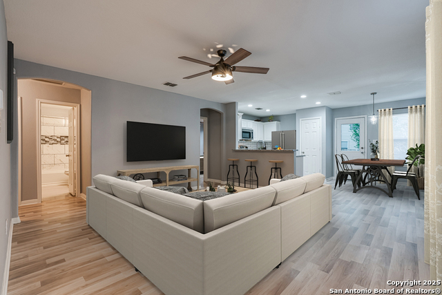 Image 6 of 32 For 5719 Hickory Cyn