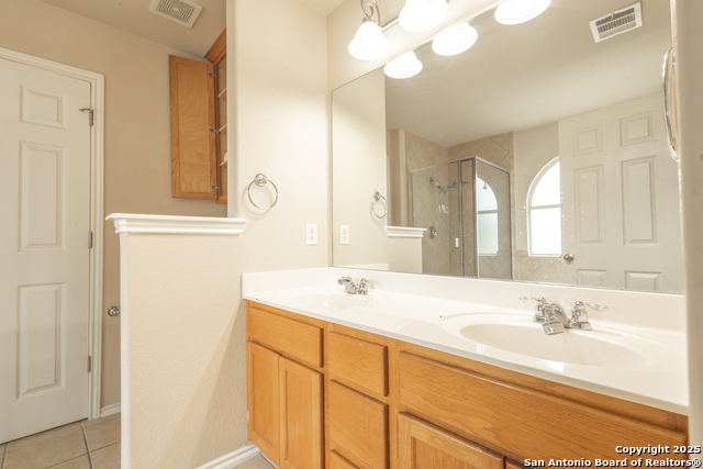 Image 18 of 33 For 217 American Flag