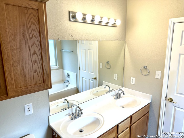 Image 11 of 15 For 5534 Christina Path