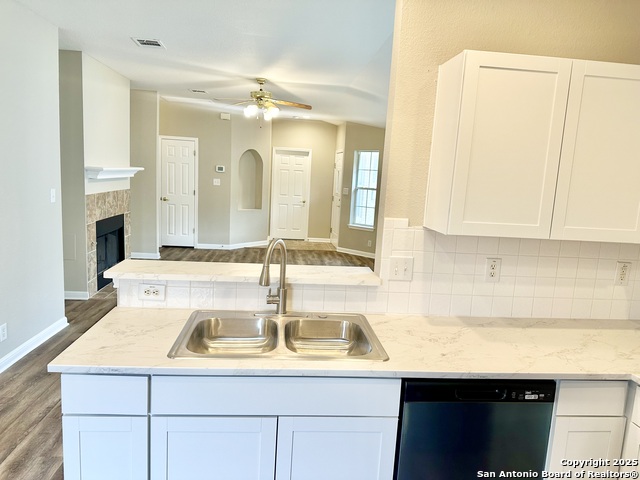 Image 5 of 15 For 5534 Christina Path