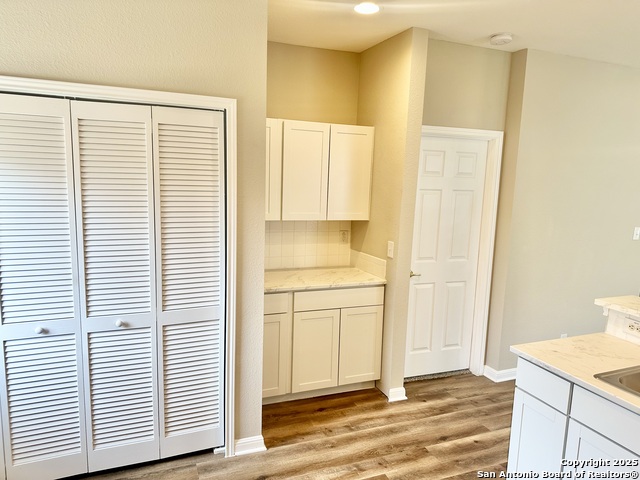 Image 7 of 15 For 5534 Christina Path