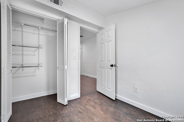 Image 8 of 14 For 618 Atlanta St  4