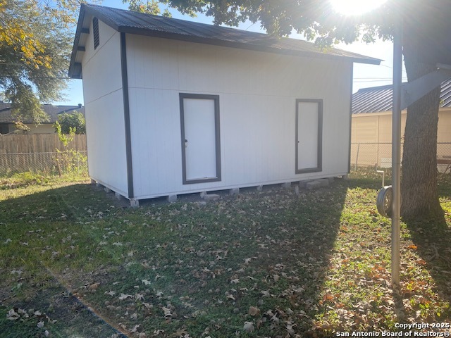 Image 13 of 18 For 5406 Sir Robert