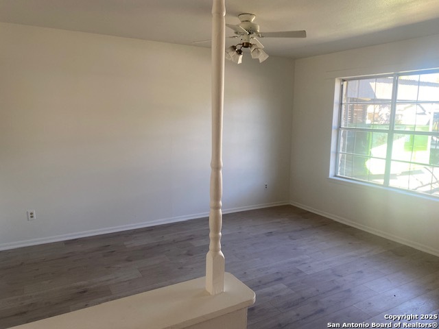 Image 2 of 18 For 5406 Sir Robert